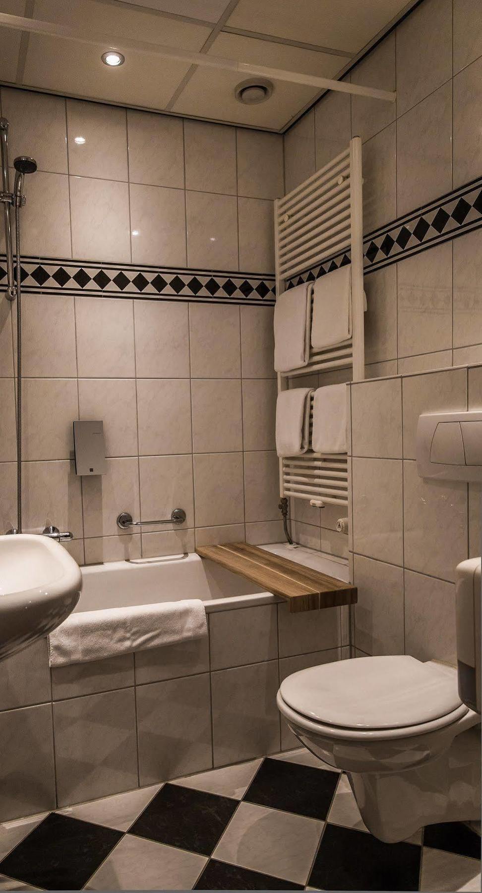 De Limbourg Hotel Sittard